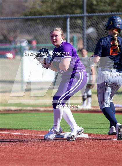 Thumbnail 3 in Wakeland vs. Hallsville (Allen Tournament) photogallery.
