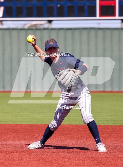 Thumbnail 2 in Wakeland vs. Hallsville (Allen Tournament) photogallery.