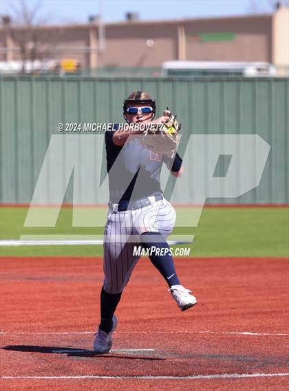 Thumbnail 3 in Wakeland vs. Hallsville (Allen Tournament) photogallery.