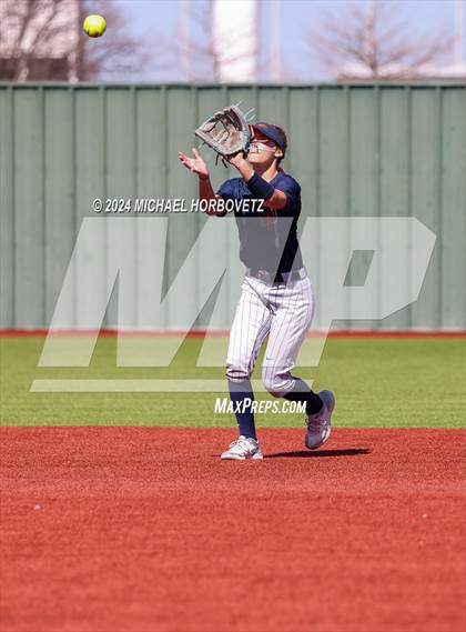 Thumbnail 2 in Wakeland vs. Hallsville (Allen Tournament) photogallery.