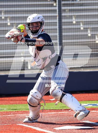 Thumbnail 1 in Wakeland vs. Hallsville (Allen Tournament) photogallery.