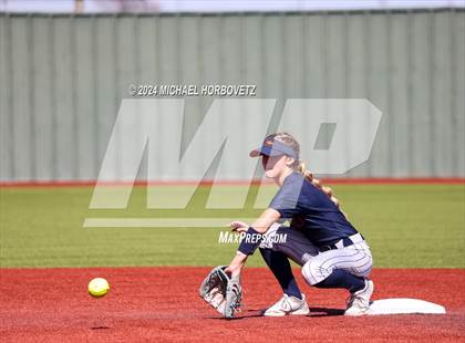 Thumbnail 3 in Wakeland vs. Hallsville (Allen Tournament) photogallery.