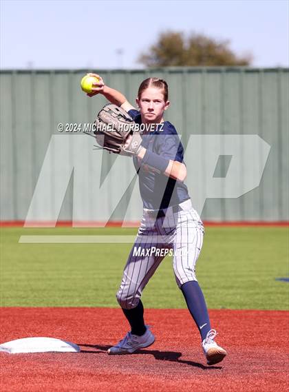 Thumbnail 3 in Wakeland vs. Hallsville (Allen Tournament) photogallery.