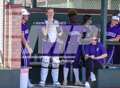 Thumbnail 1 in Wakeland vs. Hallsville (Allen Tournament) photogallery.