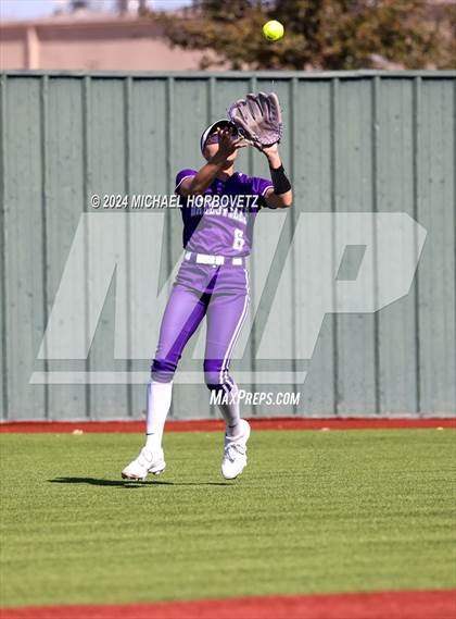 Thumbnail 1 in Wakeland vs. Hallsville (Allen Tournament) photogallery.
