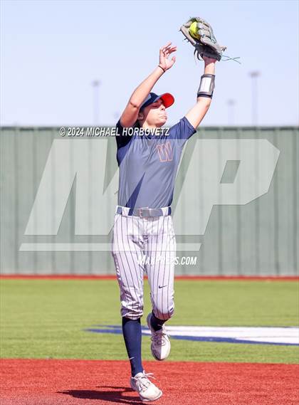 Thumbnail 3 in Wakeland vs. Hallsville (Allen Tournament) photogallery.
