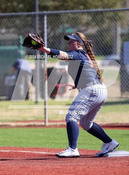 Thumbnail 1 in Wakeland vs. Hallsville (Allen Tournament) photogallery.