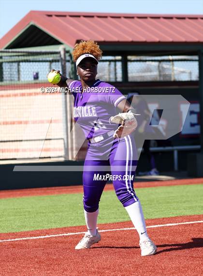 Thumbnail 1 in Wakeland vs. Hallsville (Allen Tournament) photogallery.
