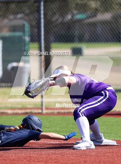 Thumbnail 3 in Wakeland vs. Hallsville (Allen Tournament) photogallery.
