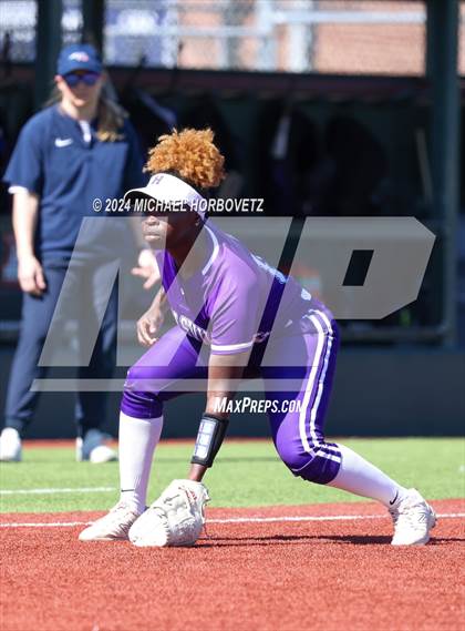 Thumbnail 3 in Wakeland vs. Hallsville (Allen Tournament) photogallery.