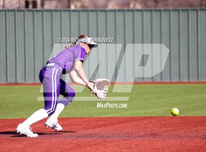 Thumbnail 2 in Wakeland vs. Hallsville (Allen Tournament) photogallery.