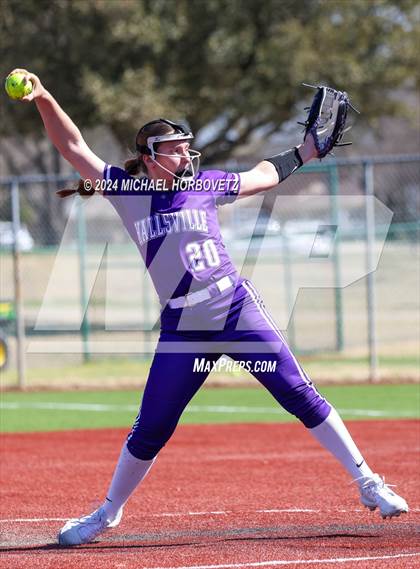 Thumbnail 3 in Wakeland vs. Hallsville (Allen Tournament) photogallery.