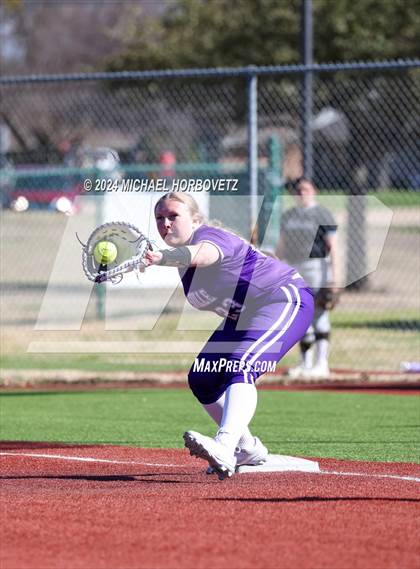 Thumbnail 2 in Wakeland vs. Hallsville (Allen Tournament) photogallery.