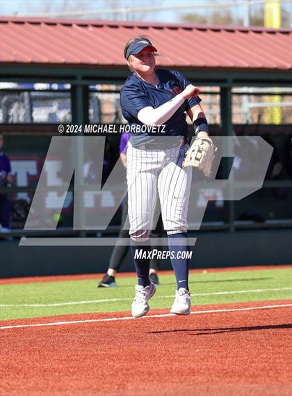 Thumbnail 2 in Wakeland vs. Hallsville (Allen Tournament) photogallery.