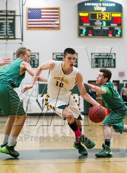 Thumbnail 3 in Woodgrove @ Loudoun Valley photogallery.