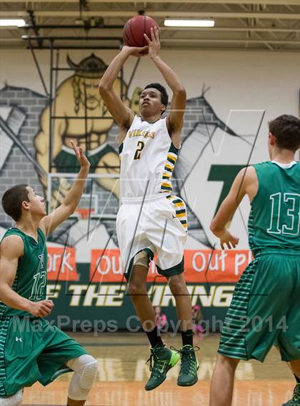 Thumbnail 2 in Woodgrove @ Loudoun Valley photogallery.