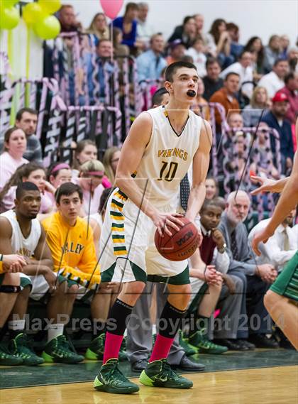 Thumbnail 3 in Woodgrove @ Loudoun Valley photogallery.