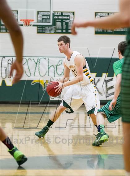 Thumbnail 1 in Woodgrove @ Loudoun Valley photogallery.