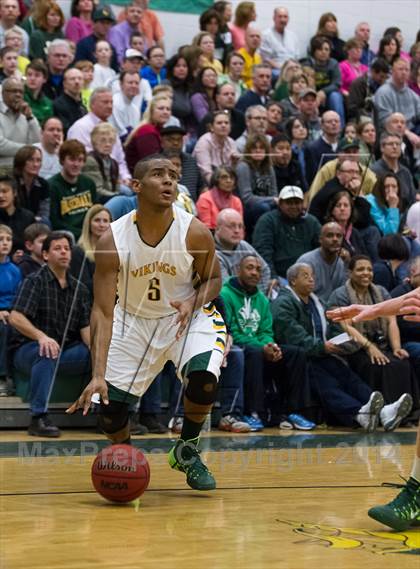 Thumbnail 3 in Woodgrove @ Loudoun Valley photogallery.