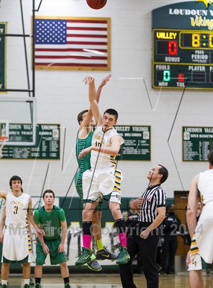 Thumbnail 2 in Woodgrove @ Loudoun Valley photogallery.