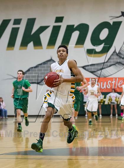 Thumbnail 1 in Woodgrove @ Loudoun Valley photogallery.