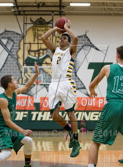 Thumbnail 1 in Woodgrove @ Loudoun Valley photogallery.