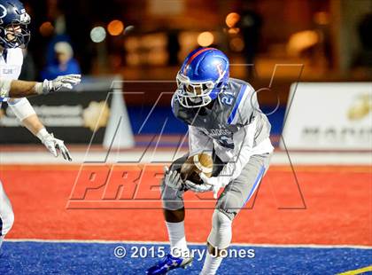 Thumbnail 3 in Bellarmine College Prep vs Folsom (CIF NorCal Regional D1-AA Final) photogallery.