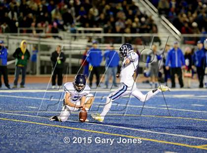 Thumbnail 2 in Bellarmine College Prep vs Folsom (CIF NorCal Regional D1-AA Final) photogallery.