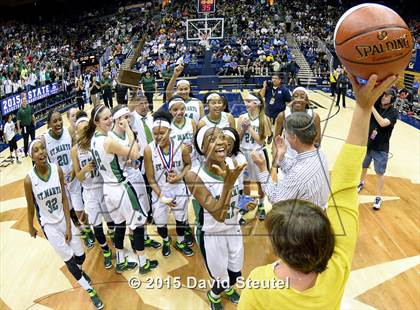 Thumbnail 1 in Mater Dei vs. St. Mary's (CIF State Open Division Final) photogallery.