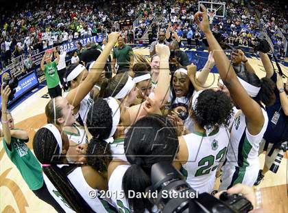Thumbnail 2 in Mater Dei vs. St. Mary's (CIF State Open Division Final) photogallery.