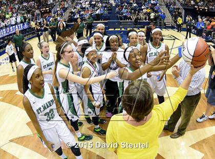 Thumbnail 2 in Mater Dei vs. St. Mary's (CIF State Open Division Final) photogallery.
