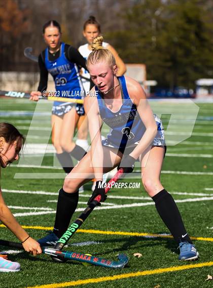 Thumbnail 1 in Rondout Valley vs. Hoosick Falls (NYPSHAA Class C Regional Final) photogallery.