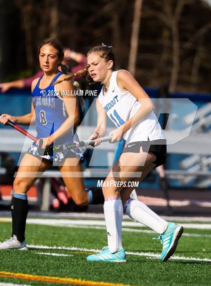 Thumbnail 2 in Rondout Valley vs. Hoosick Falls (NYPSHAA Class C Regional Final) photogallery.