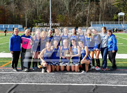 Thumbnail 1 in Rondout Valley vs. Hoosick Falls (NYPSHAA Class C Regional Final) photogallery.