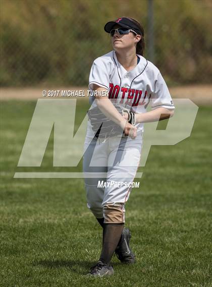 Thumbnail 1 in JV: Chico vs Foothill (Red Bluff Tournament) photogallery.