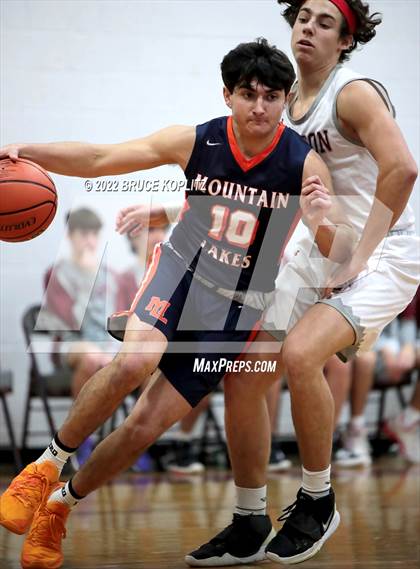 Thumbnail 2 in Mountain Lakes @ Morristown-Beard photogallery.