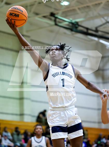 Thumbnail 3 in Clayton @ Southeast Raleigh photogallery.