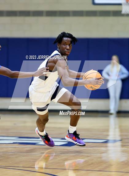 Thumbnail 2 in Clayton @ Southeast Raleigh photogallery.