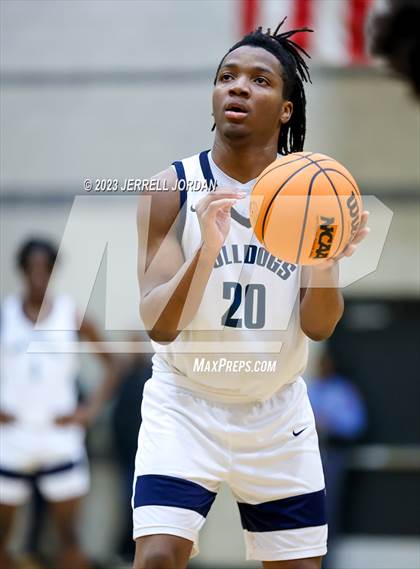 Thumbnail 2 in Clayton @ Southeast Raleigh photogallery.