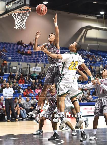Thumbnail 1 in Mills University Studies vs Morrilton (AAA 5A Round 1 State Playoff) photogallery.