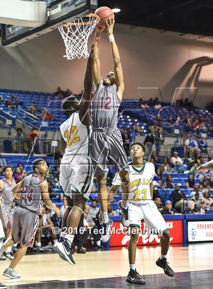 Thumbnail 3 in Mills University Studies vs Morrilton (AAA 5A Round 1 State Playoff) photogallery.