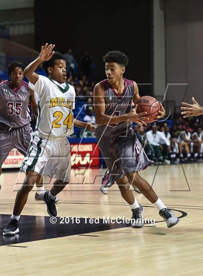 Thumbnail 1 in Mills University Studies vs Morrilton (AAA 5A Round 1 State Playoff) photogallery.