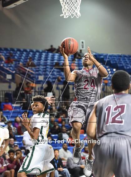 Thumbnail 3 in Mills University Studies vs Morrilton (AAA 5A Round 1 State Playoff) photogallery.