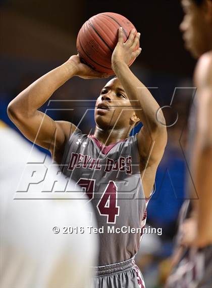 Thumbnail 1 in Mills University Studies vs Morrilton (AAA 5A Round 1 State Playoff) photogallery.