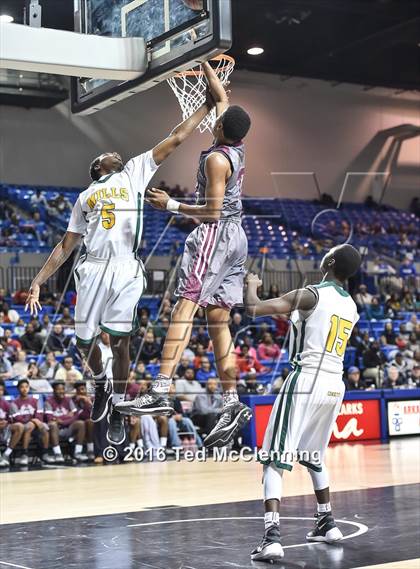 Thumbnail 1 in Mills University Studies vs Morrilton (AAA 5A Round 1 State Playoff) photogallery.