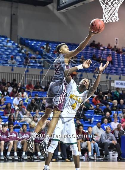 Thumbnail 3 in Mills University Studies vs Morrilton (AAA 5A Round 1 State Playoff) photogallery.