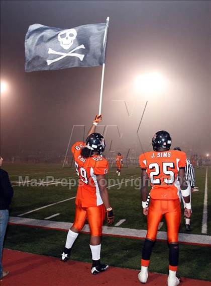 Thumbnail 3 in San Ramon Valley @ Pittsburg (CIF NCS D1 Playoffs) photogallery.