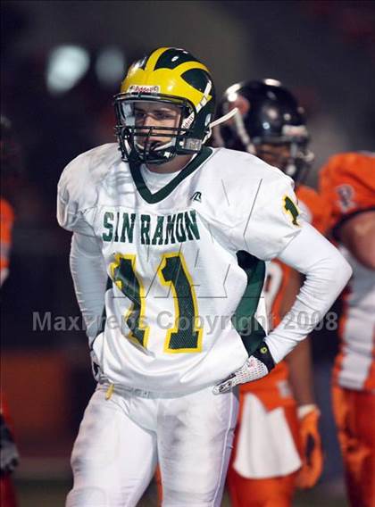 Thumbnail 3 in San Ramon Valley @ Pittsburg (CIF NCS D1 Playoffs) photogallery.