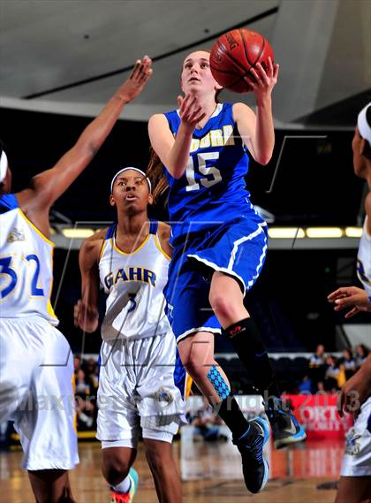 Thumbnail 1 in Agoura vs. Gahr (CIF SS 3AAA Final) photogallery.