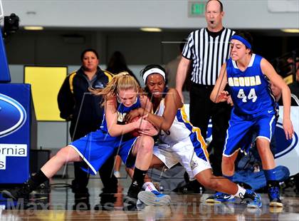 Thumbnail 2 in Agoura vs. Gahr (CIF SS 3AAA Final) photogallery.